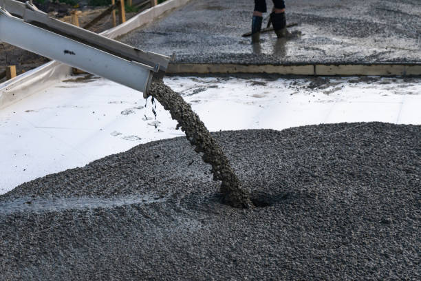 Best Concrete Resurfacing Services  in Raymond, IL